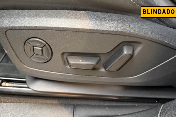 AUDI Q3 2.0 40 TFSI GASOLINA PERFORMANCE BLACK QUATTRO TIPTRONIC 2024/2024